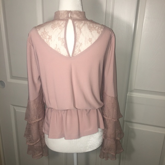 Leith XS Dusty Rose Lace Long Bell Sleeve Blouse - Picture 2 of 9